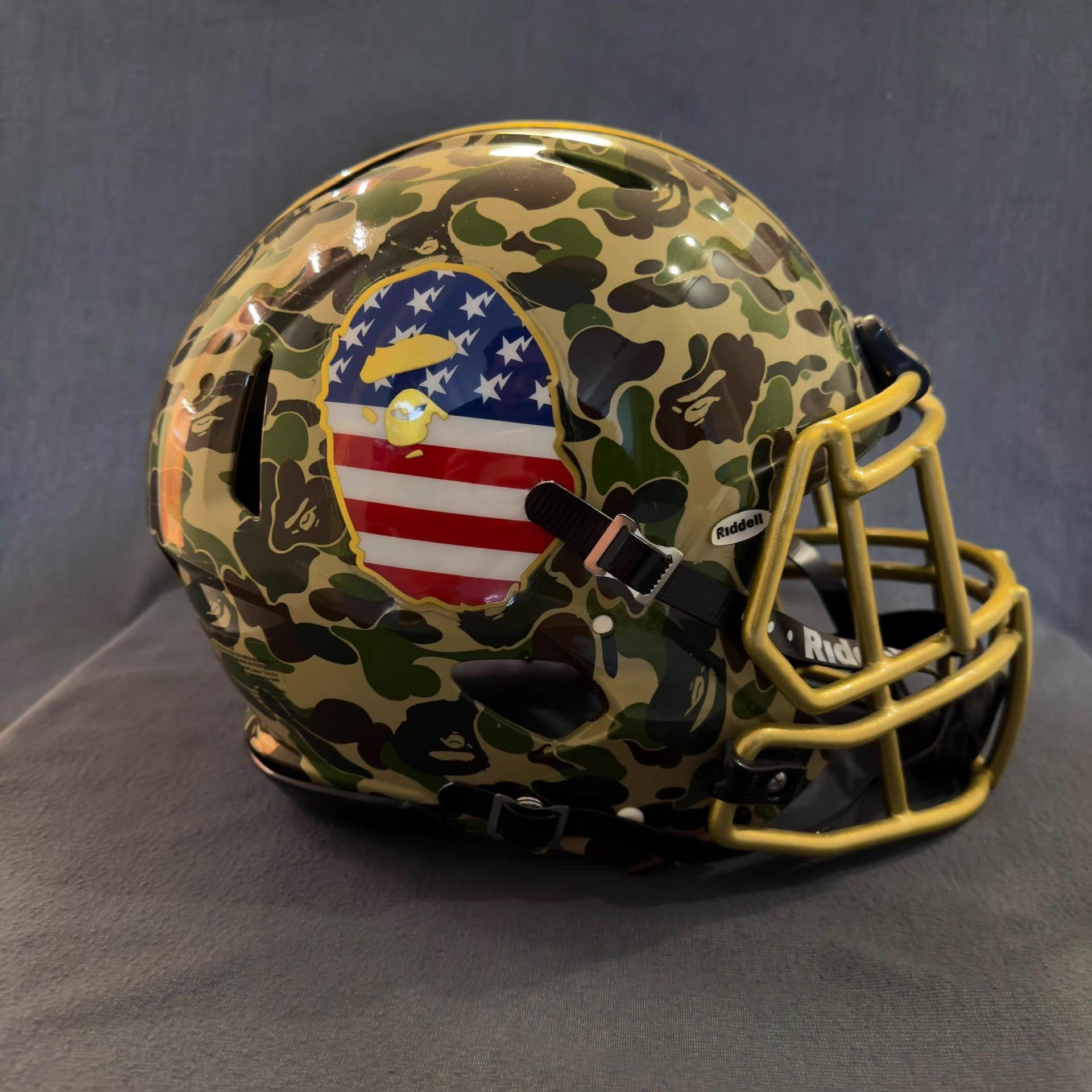 Riddell Bape x Adidas Collaboration Football Helmet Q5 Size ONE SIZE - 4 Thumbnail