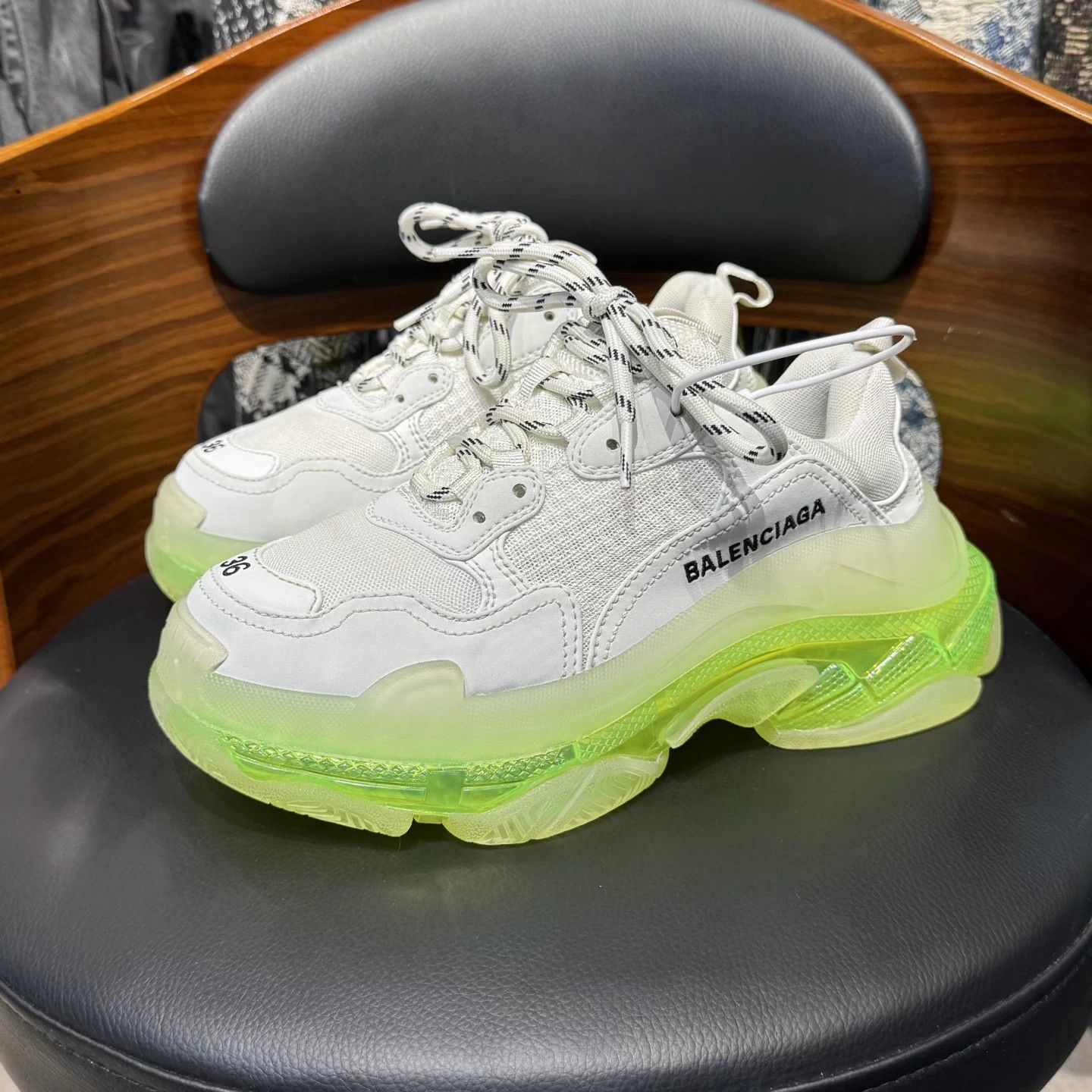 Balenciaga Balenciaga Triples White Green 36 Mint Size US 5 / IT 35 - 1 Thumbnail
