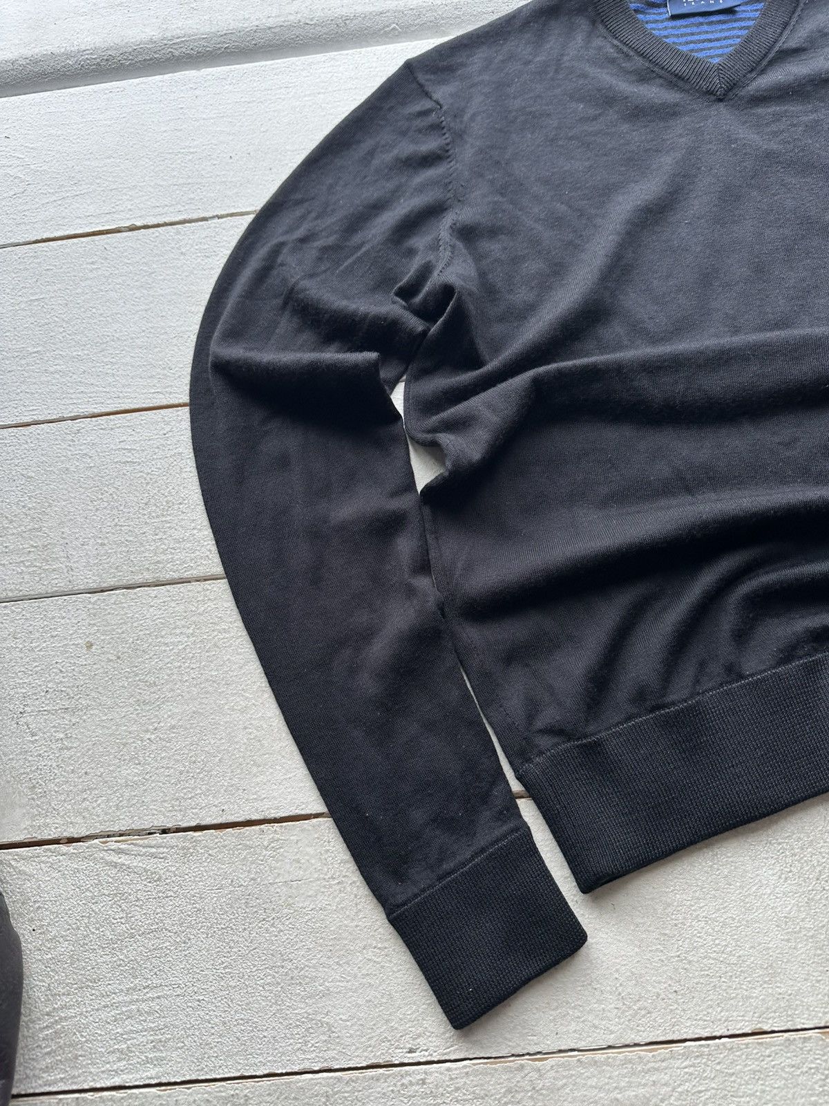 Armani 🚨 ARMANI JEANS LONGSLEEVE SWEATER VNTG 90s Italy Size US M / EU 48-50 / 2 - 2 Thumbnail