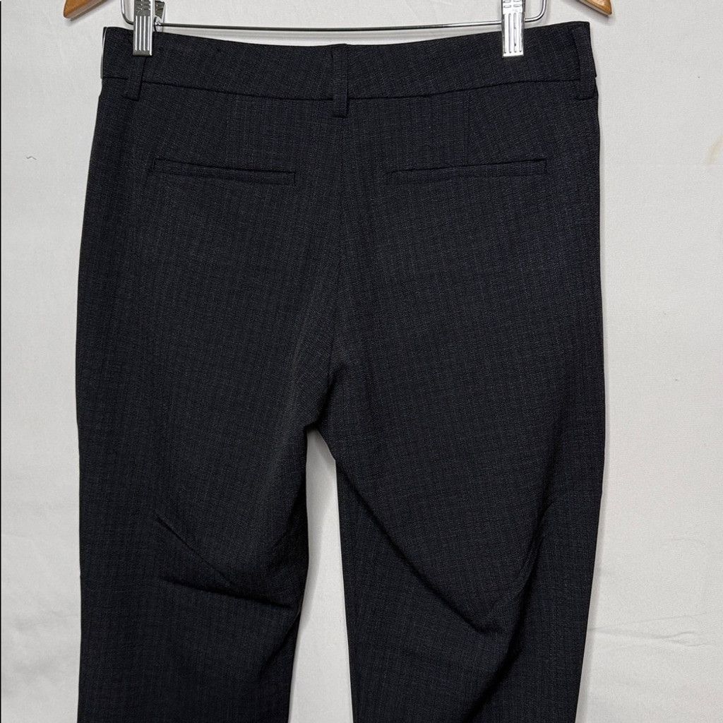 The Unbranded Brand NWOT Liverpool pinstripe straight leg career pants sz 4 (27) Size 27" / US 4 / IT 40 - 5 Thumbnail