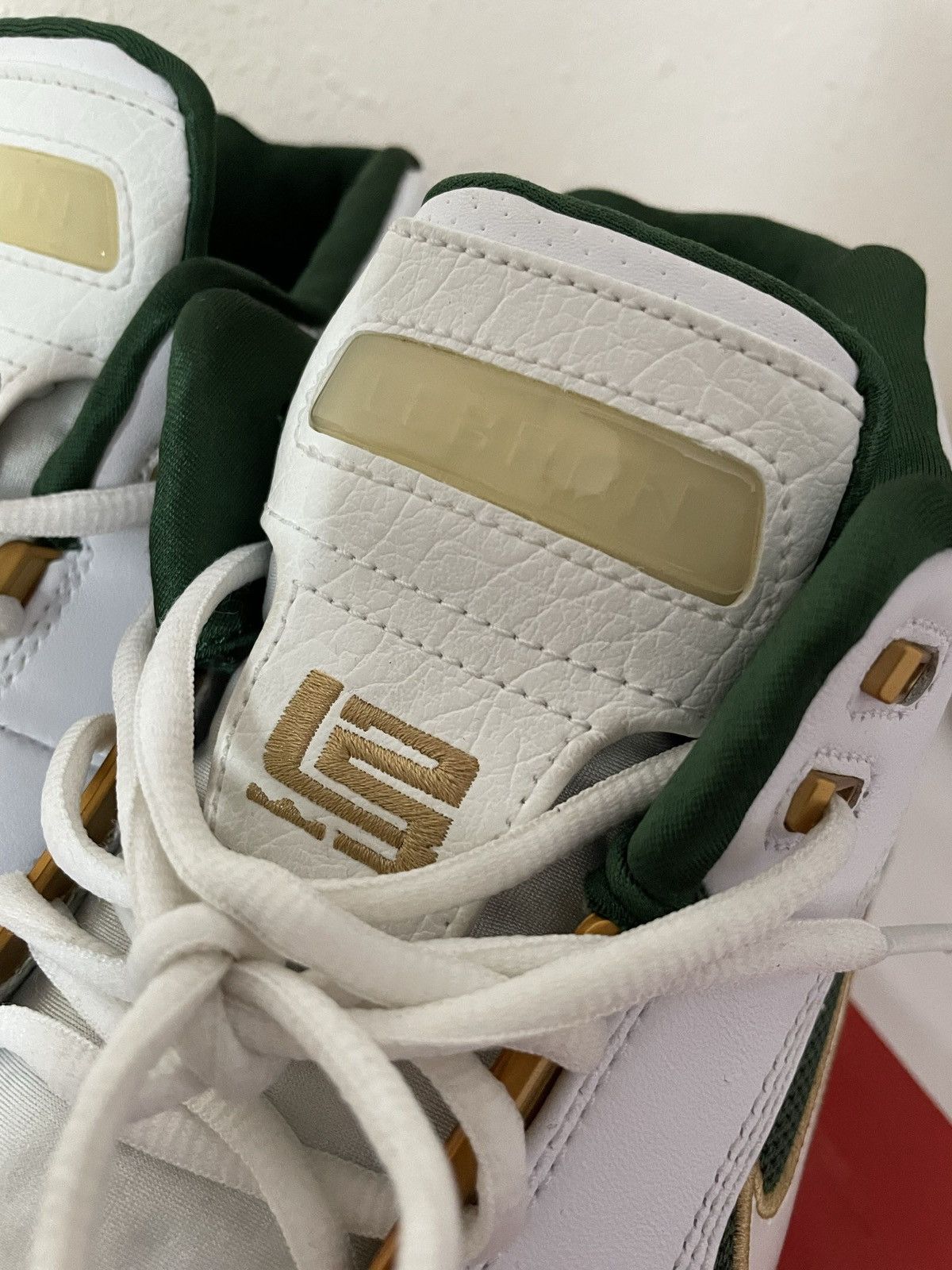 Nike Nike Air Zoom Generation Retro QS SVSM Lebron James 10.5 Size US 10.5 / EU 43-44 - 16 Thumbnail