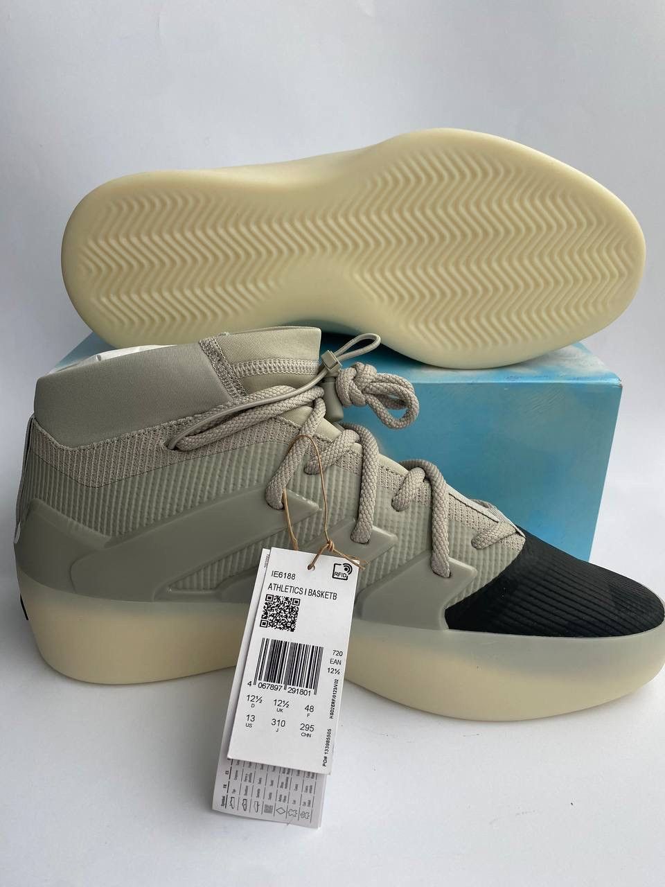 Adidas × Fear of God adidas Fear of God Athletics One Carbon Sesame size 13 Size US 13 / EU 46 - 2 Thumbnail