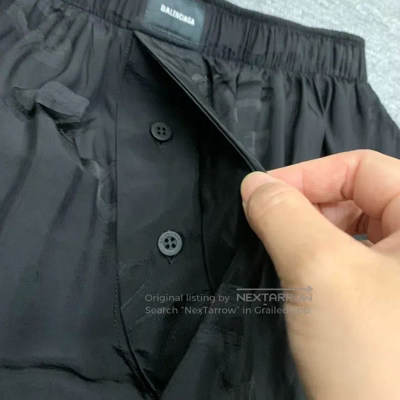 Balenciaga Balenciaga Black Barrage Full Print Silk Short Pants Size US 34 / EU 50 - 7 Thumbnail