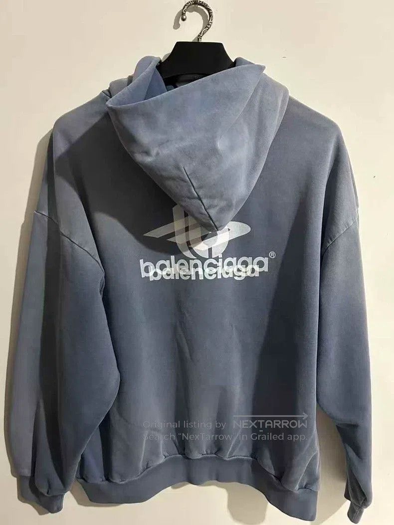 Balenciaga Balenciaga 3B Phantom Hooded Sweatshirt Size US M / EU 48-50 / 2 - 2 Thumbnail