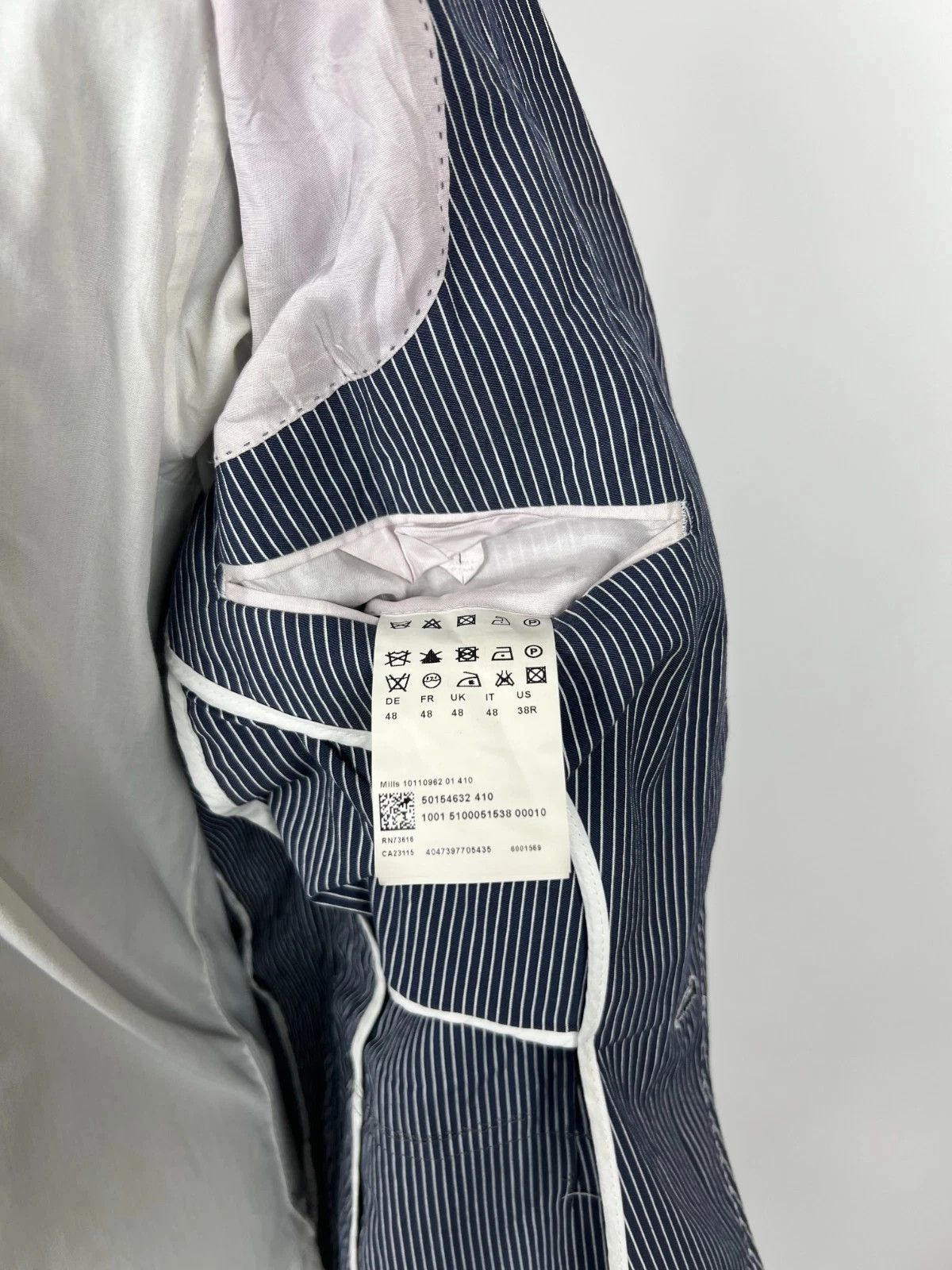 Hugo Boss Hugo Boss Men's Unlined Striped Blue White Blazer Jacket Size 38R - 10 Thumbnail