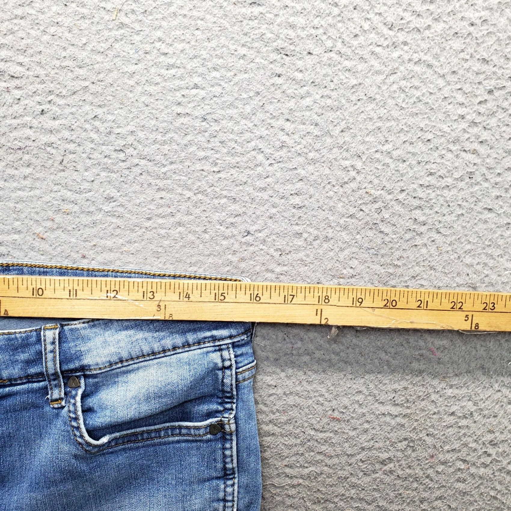 Vintage KUT from the Kloth Jeans Womens 12 Blue FAB Ankle Skinny High Rise Frayed Hem Size 34" / US 12 / IT 48 - 6 Thumbnail