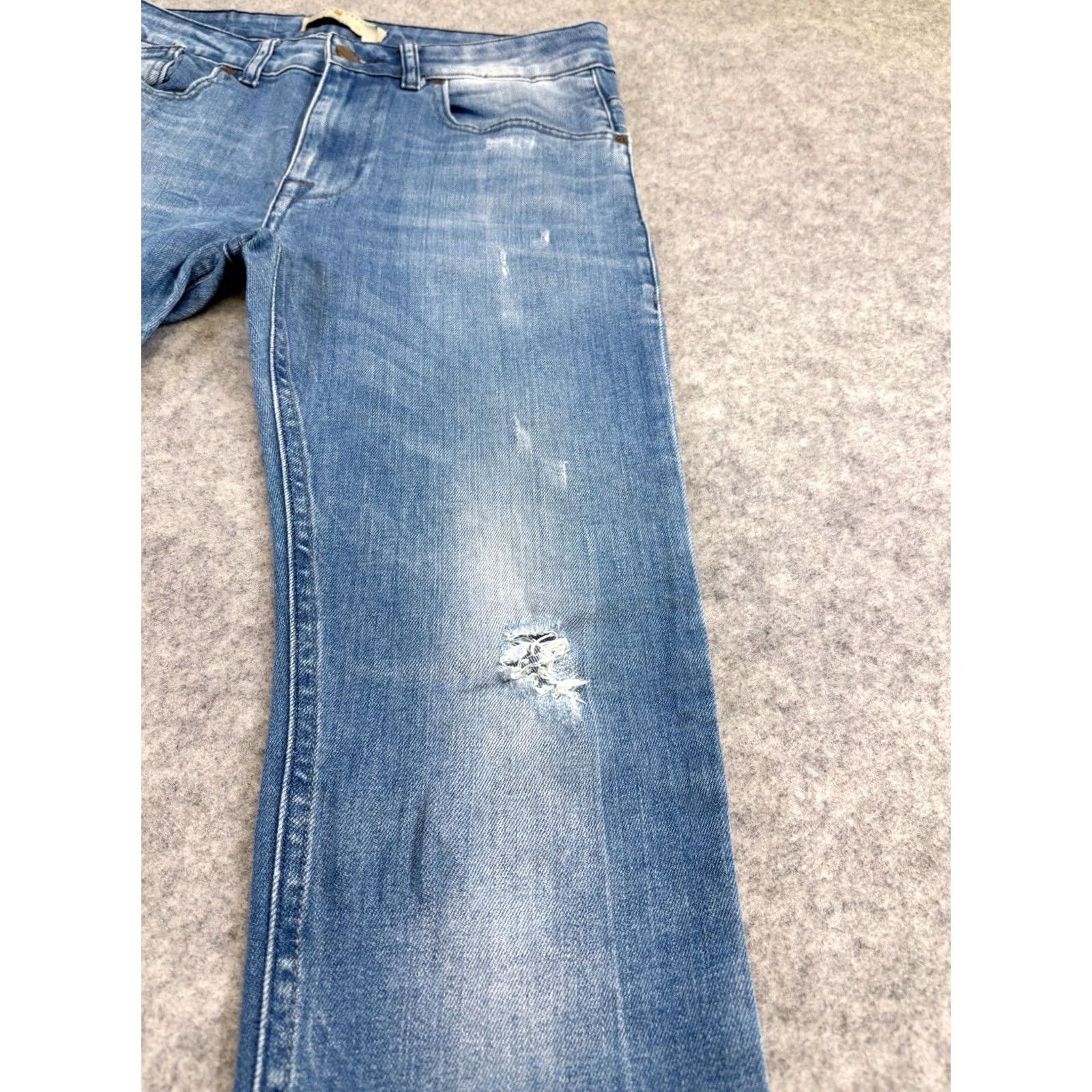 Zara Zara Man skinny jeans W30” L31” ripped distressed blue men’S pre loved Size US 30 / EU 46 - 4 Thumbnail