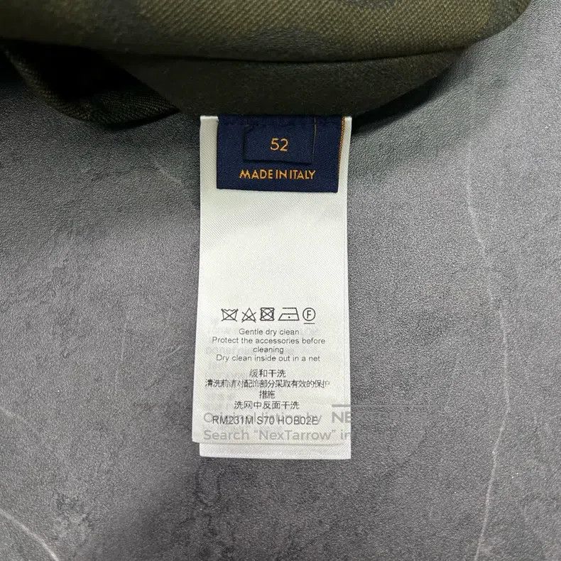 Louis Vuitton Louis Vuitton Army green jacket with monogrammed logo jack Size US L / EU 52-54 / 3 - 9 Thumbnail