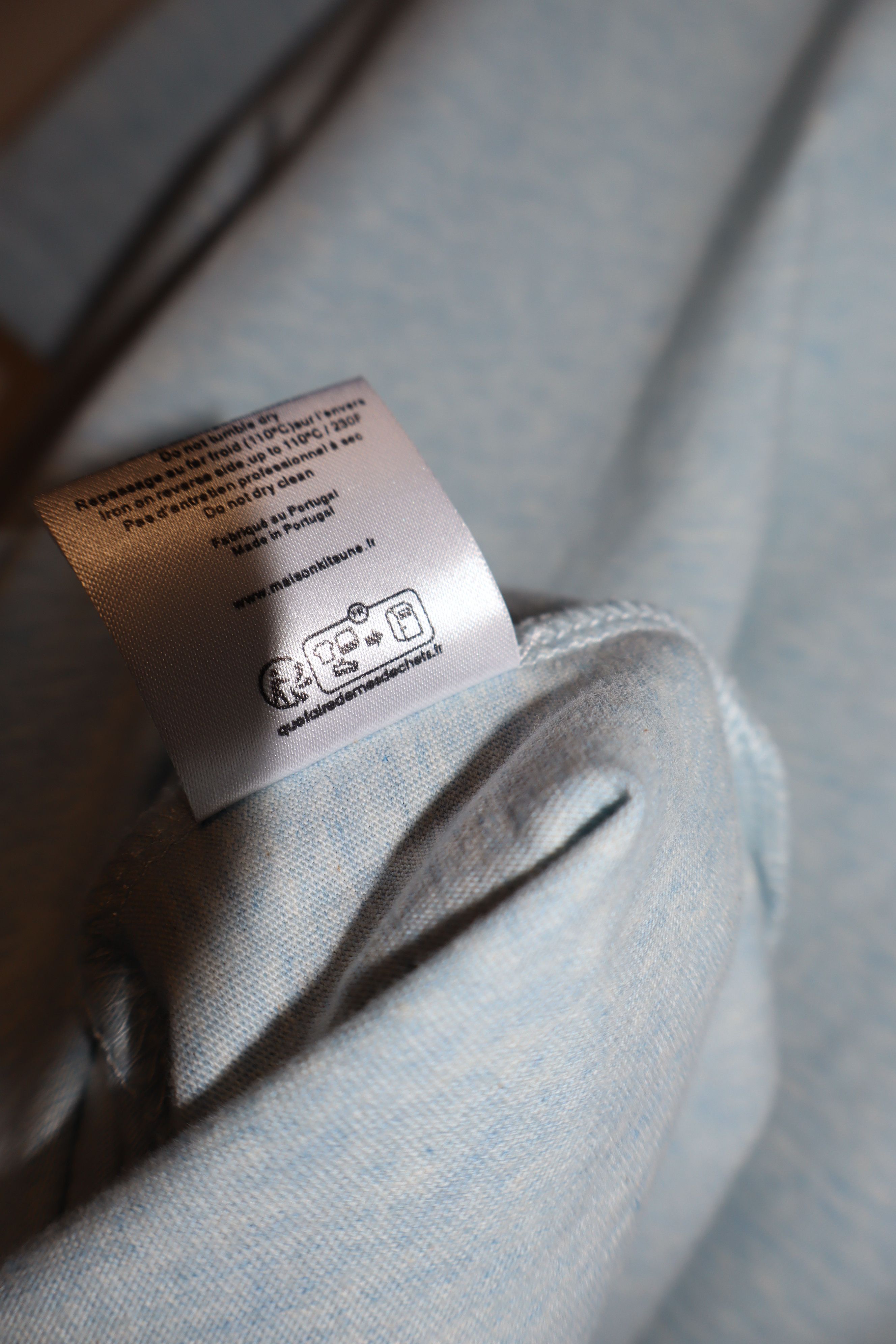 Maison Kitsune Brand new fox head patch classic t-shirt **XL** Size US XL / EU 56 / 4 - 8 Thumbnail