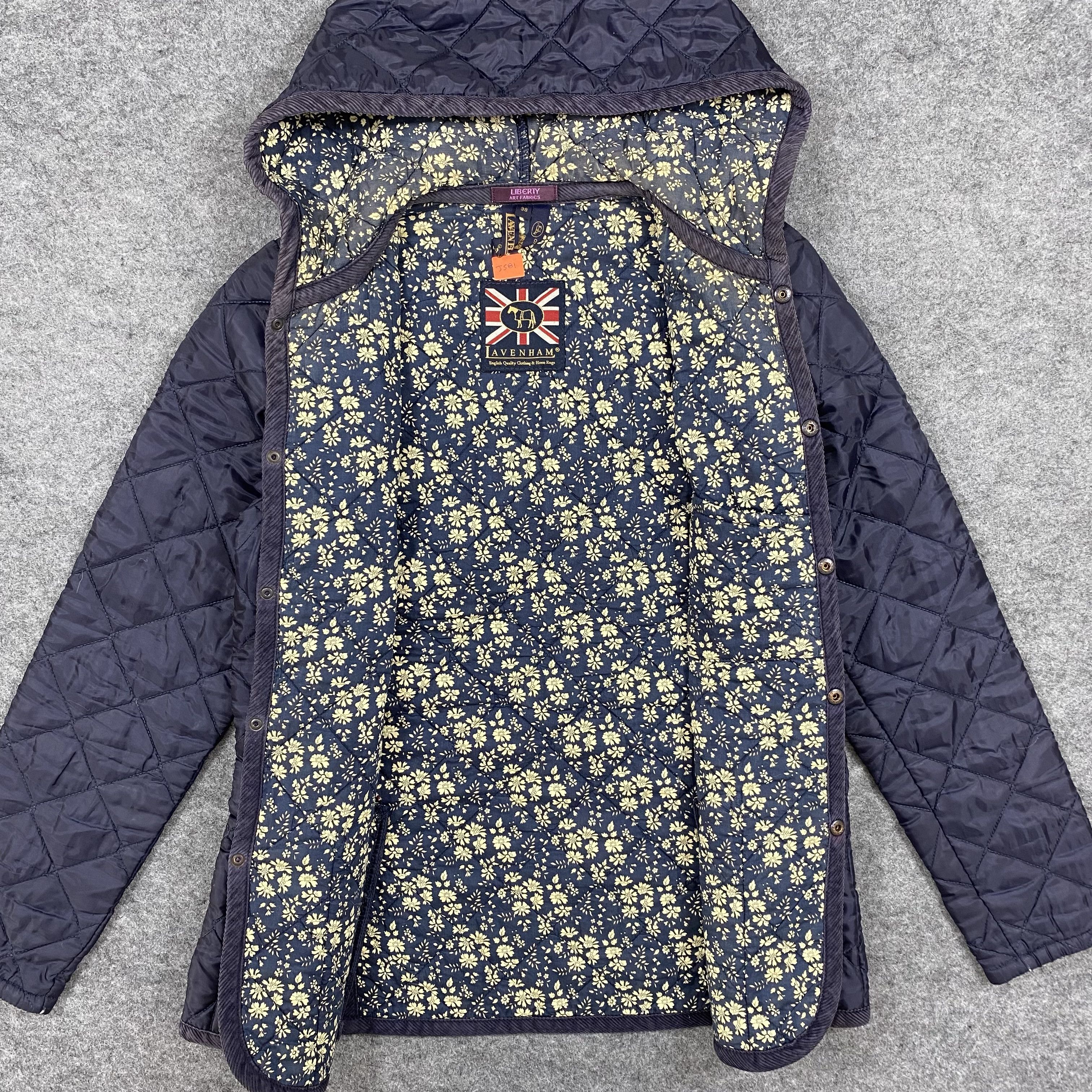 Lavenham LAVENHAM X LIBERTY OF LONDON Floral Quilted Hooded -J581 Size US S / EU 44-46 / 1 - 3 Thumbnail