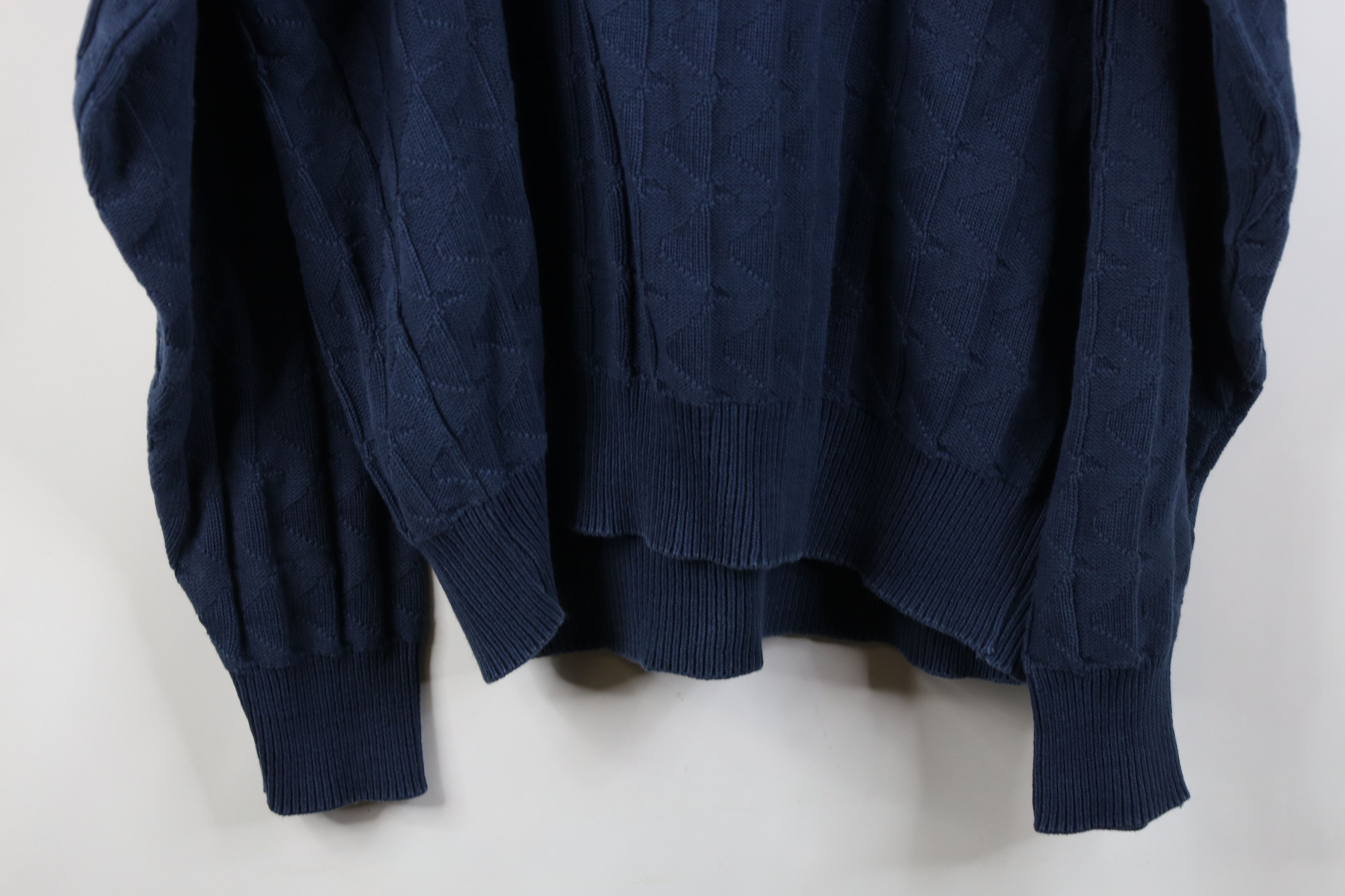 Vintage Vintage 90s Streetwear Triangle Geometric Knit Sweater USA Size US L / EU 52-54 / 3 - 12 Thumbnail