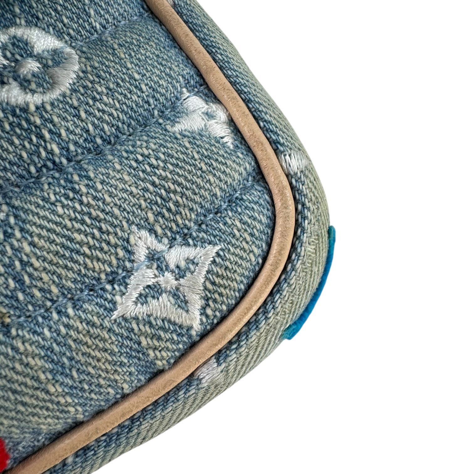 Louis Vuitton Louis Vuitton Monogram Denim New Wave Chain Pochette Size ONE SIZE - 20 Thumbnail