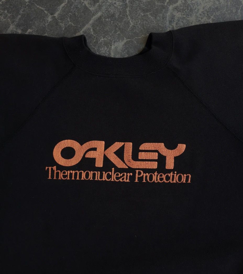 Oakley 80s Oakley Thermonuclear Crewneck Sweatshirt Size US XL / EU 56 / 4 - 2 Thumbnail