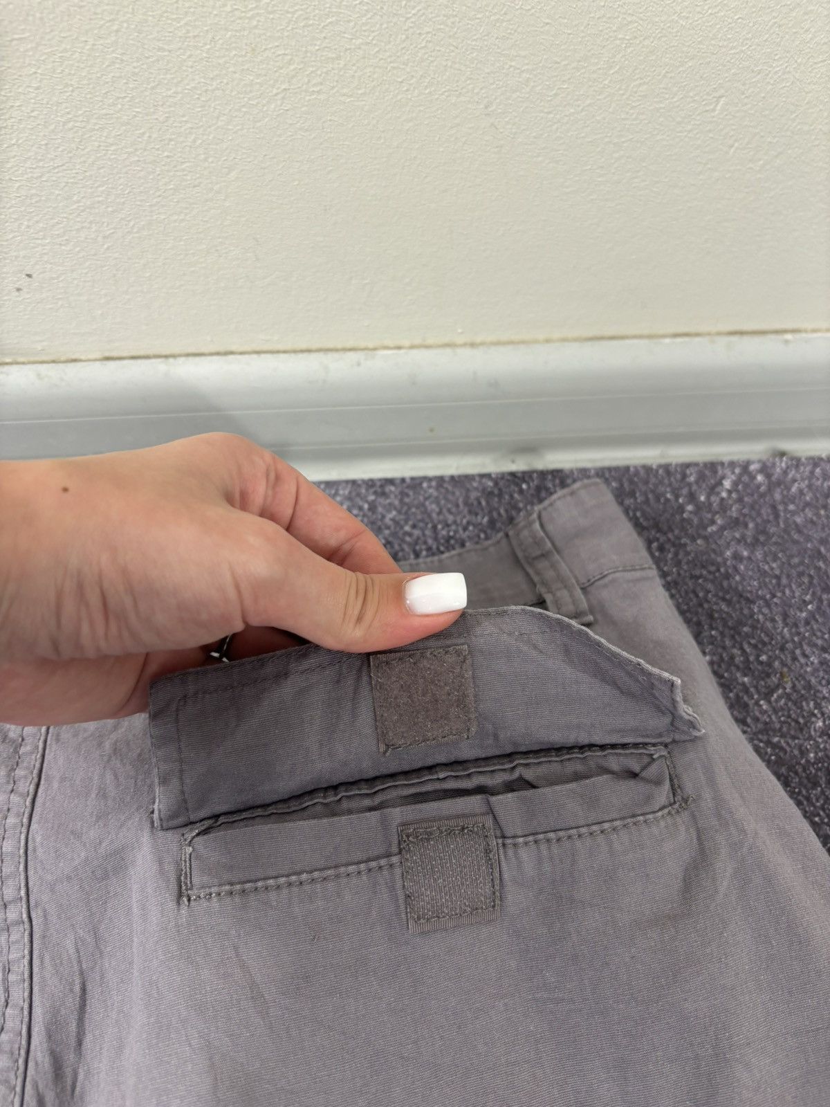 Beverly Hills Polo Club Beverly Hills Polo Club Y2K Zip Pockets Hype Cargo Shorts Size US 30 / EU 46 - 15 Thumbnail