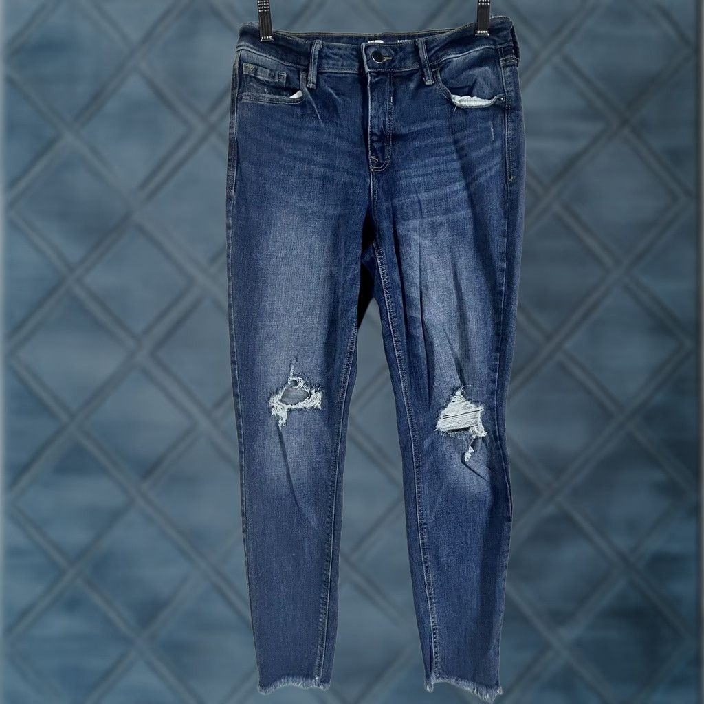 Old Navy Old Navy Rockstar Super Skinny High Rise Jeans Sz 6 Secret Slim Pockets Raw Hem Jeans Women Regular Blue Medium Denim Slim Button 6 Size 28" / US 6 / IT 42 - 1 Thumbnail