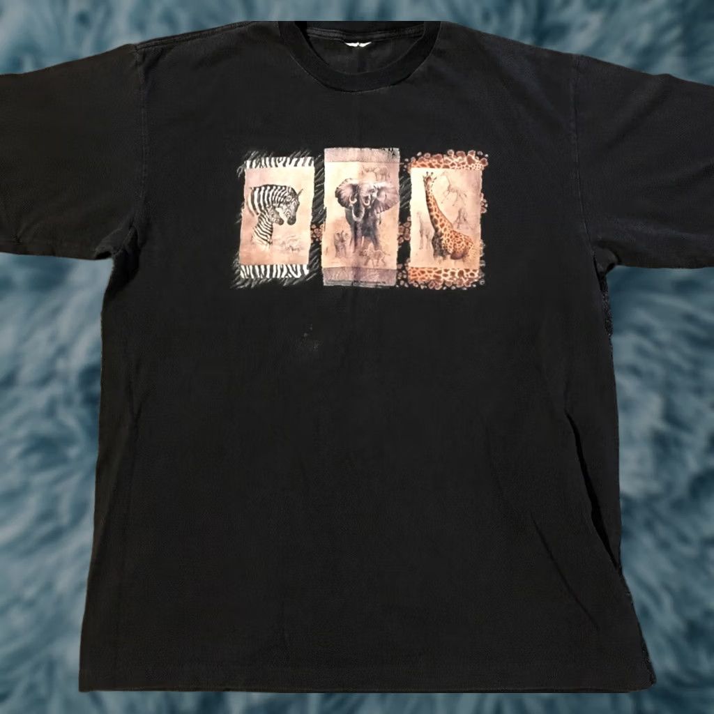 Vintage VINTAGE 90s Zebra Giraffe Elephant Shirt L Men Black Graphic Tee USA Single Stitch Size US L / EU 52-54 / 3 - 1 Thumbnail