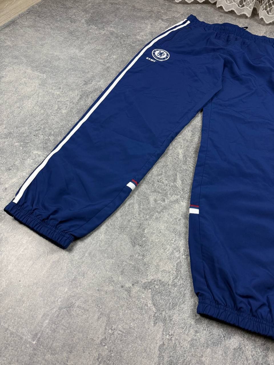Adidas Adidas Chelsea 2013 Track Suit (Jacket+pants) Size L Size US L / EU 52-54 / 3 - 15 Thumbnail