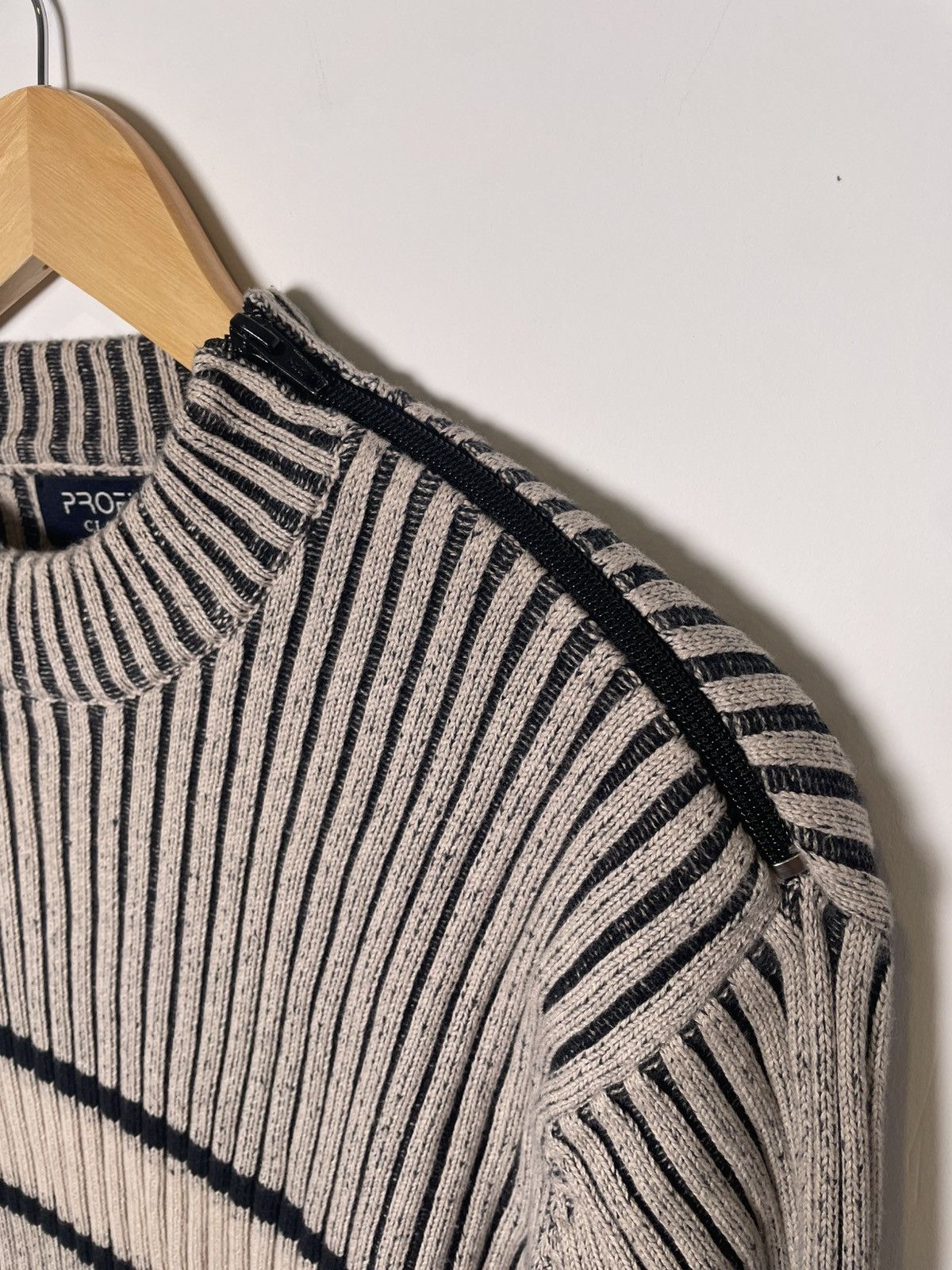 Other Retro Ribbed Stripe Knit Sweater – Profilo Classics S Size US XS / EU 42 / 0 - 2 Thumbnail
