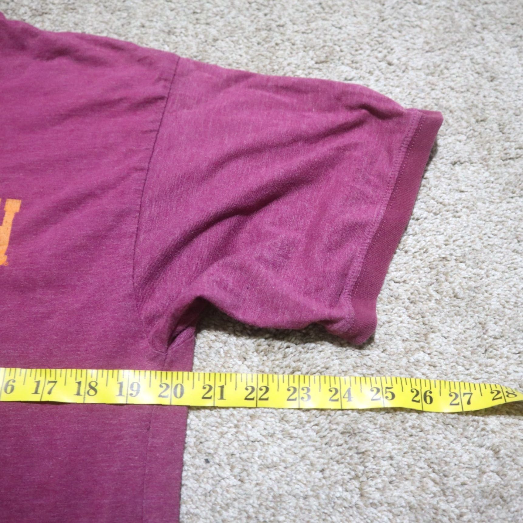 Vintage VIRGINIA TECH Hokies VT VA Burgundy Red Tee Shirt Adult Men's M White Shirt VT Hokies Mens M White Size US M / EU 48-50 / 2 - 6 Thumbnail