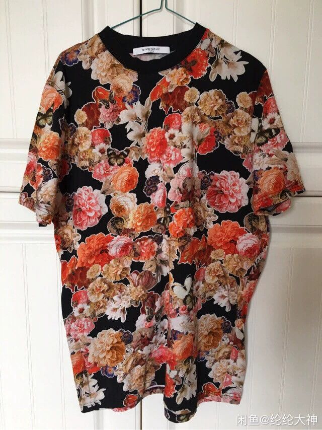 Givenchy Givenchy Flower Print Short-sleeved T-shirt, OS, XS Size Size US XS / EU 42 / 0 - 1 Thumbnail