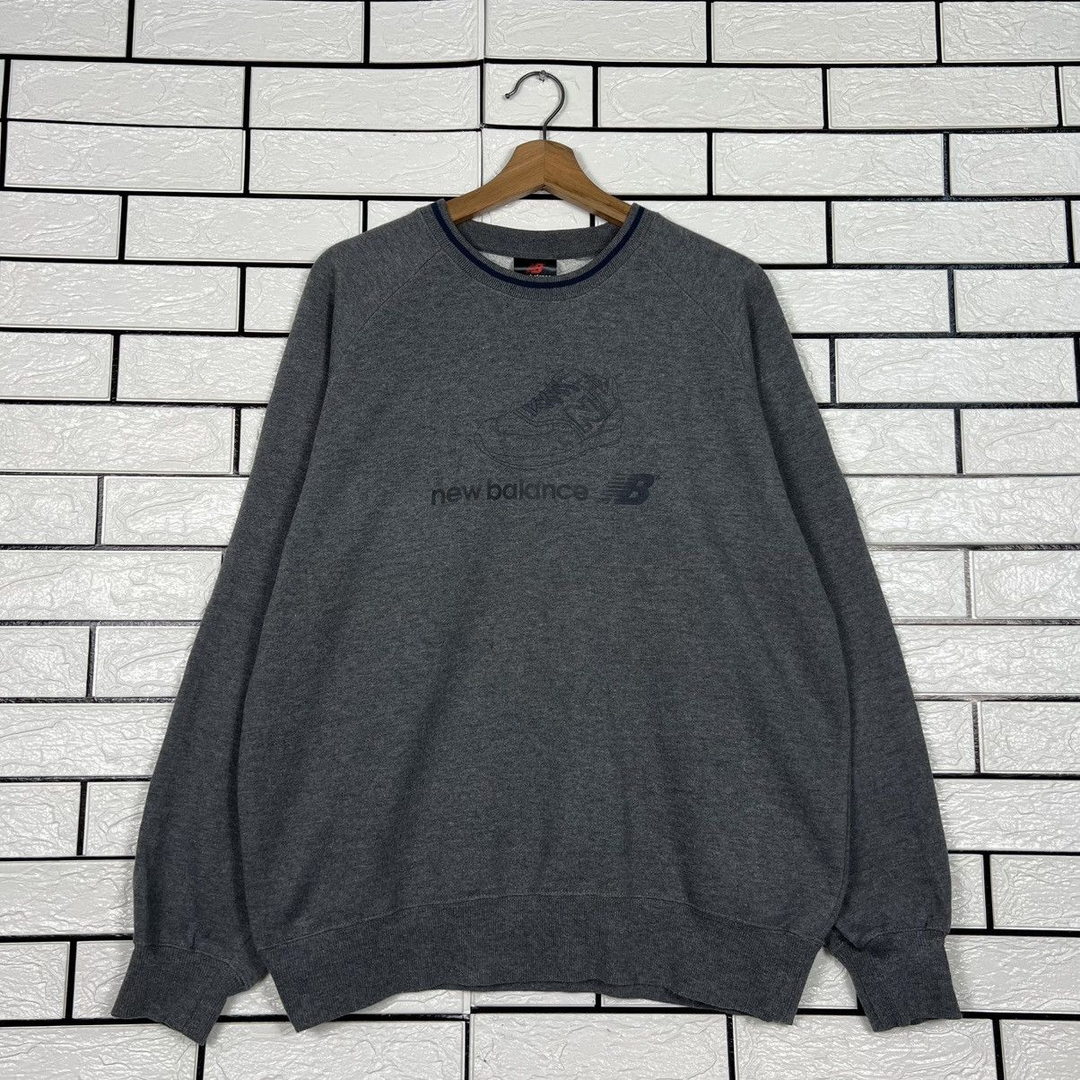 New Balance NEW BALANCE Shoes Big Logo Crewneck Sweatshirt #3984-C181 Size US L / EU 52-54 / 3 - 1 Thumbnail