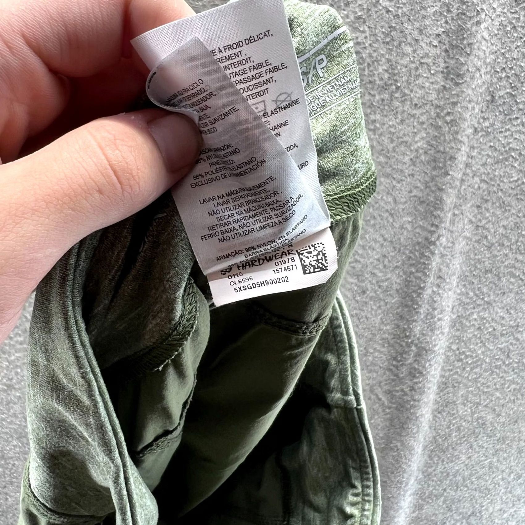 Mountain Hardwear Mountain Hardwear Skirt Womens Small Green Stretch Hiking Outdoor Pocket Nylon Skirt Womens Small Green Outdoor Hiking Athletic Stretch Size 28" / US 6 / IT 42 - 5 Thumbnail