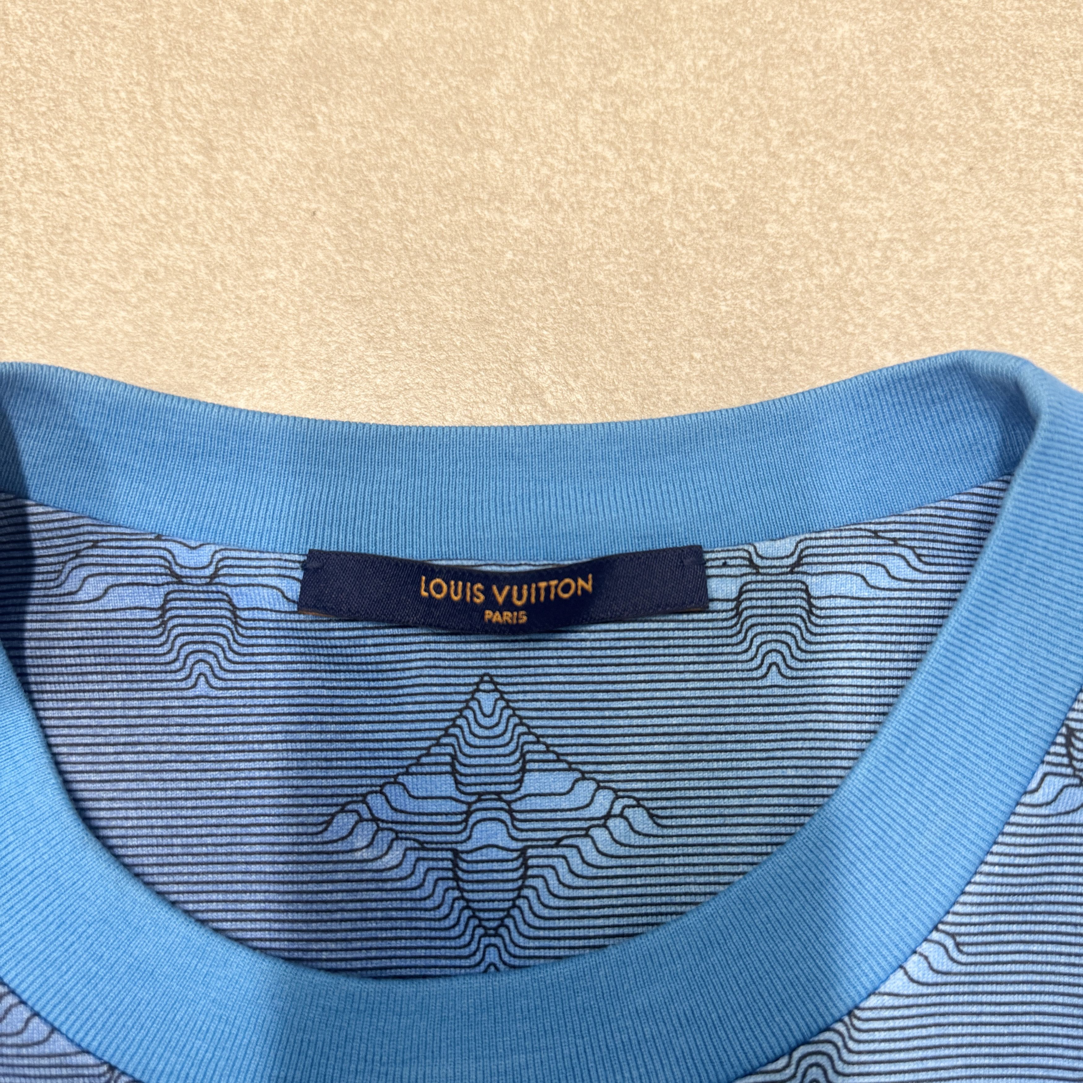 Louis Vuitton Louis Vuitton 1A9GN3 2054 Intarsia T-Shirt In Blue RRP £895 Size US S / EU 44-46 / 1 - 5 Thumbnail