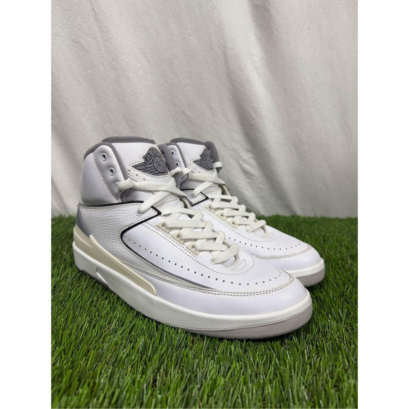 Size 9 Jordan 2 White Cement Grey Clean VNDS FIRE OG All