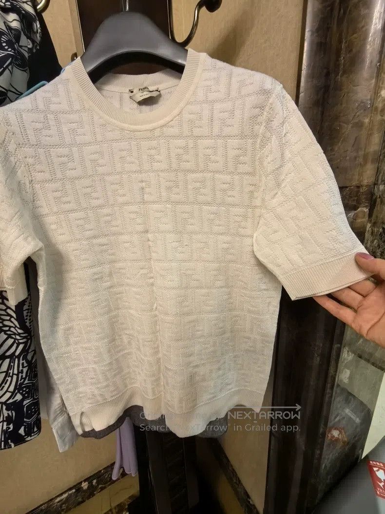 Fendi Fendi White Monogram Knit Short Sleeve Size M / US 6-8 / IT 42-44 - 1 Thumbnail