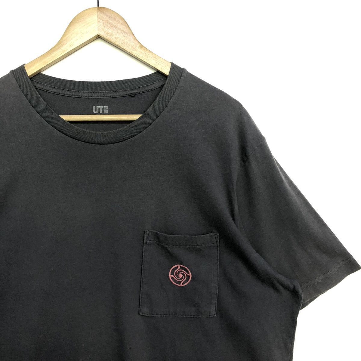 Anime Uniqlo X Jujutsu Kaisen Manga Jujutsu High School Tshirt Size US XL / EU 56 / 4 - 4 Thumbnail