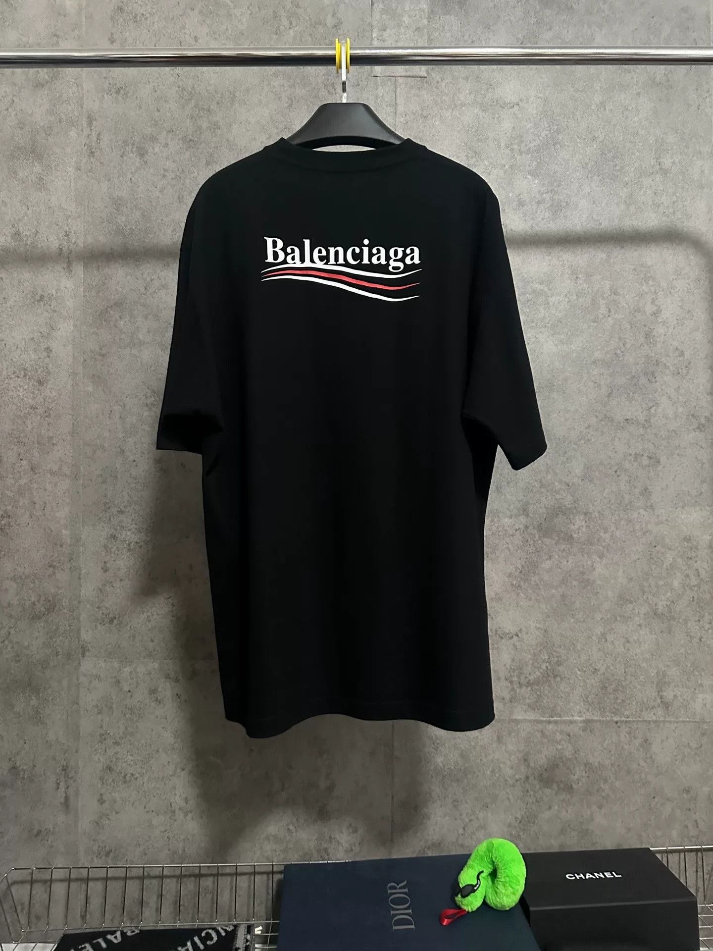Balenciaga Balenciaga Coca-Cola Logo Print Short-Sleeve T-Shirt Size US M / EU 48-50 / 2 - 4 Thumbnail