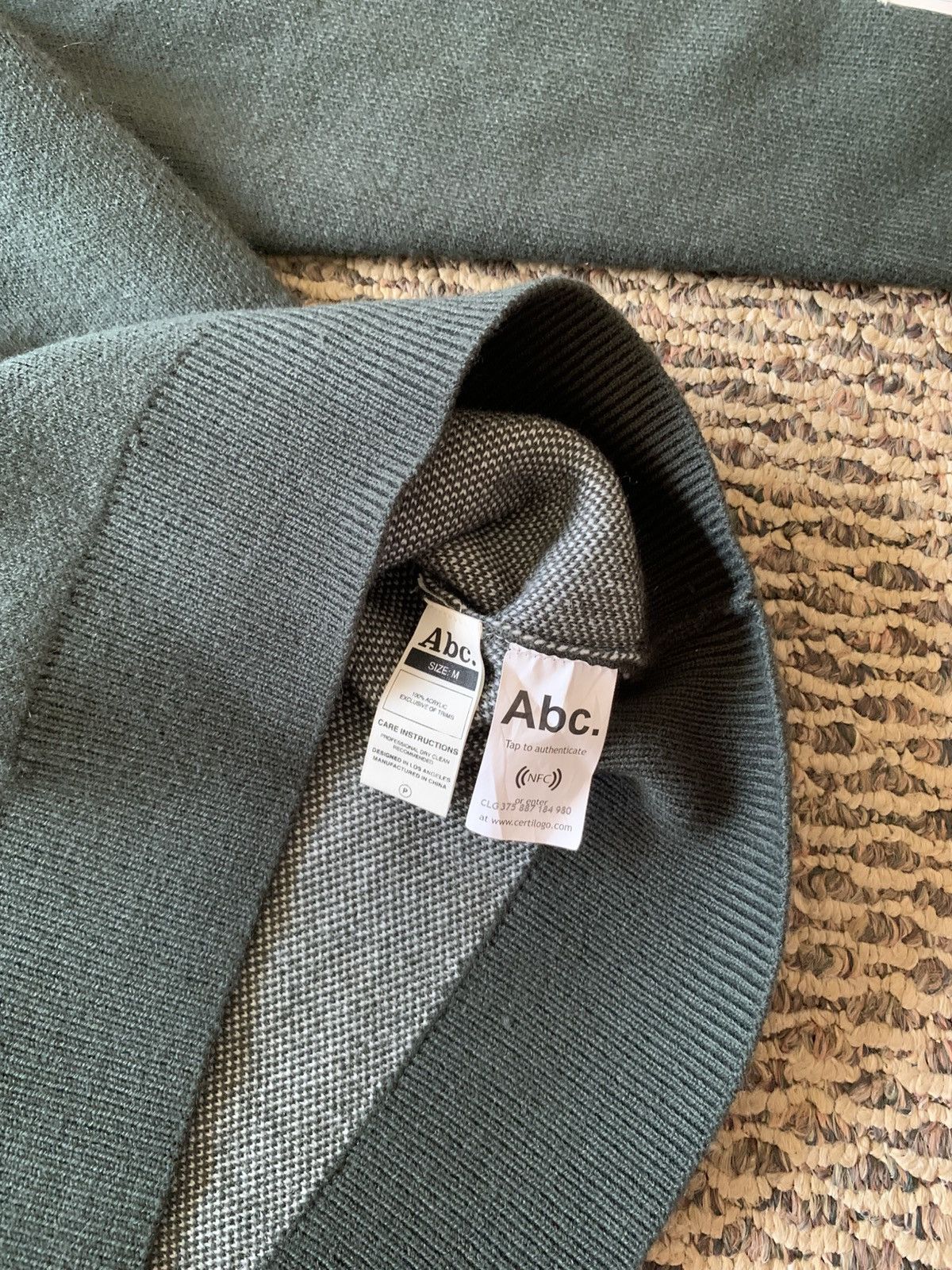 Advisory Board Crystals Advisory Board Crystals "A Study In Camoflage iii" Crewneck Size US M / EU 48-50 / 2 - 7 Thumbnail
