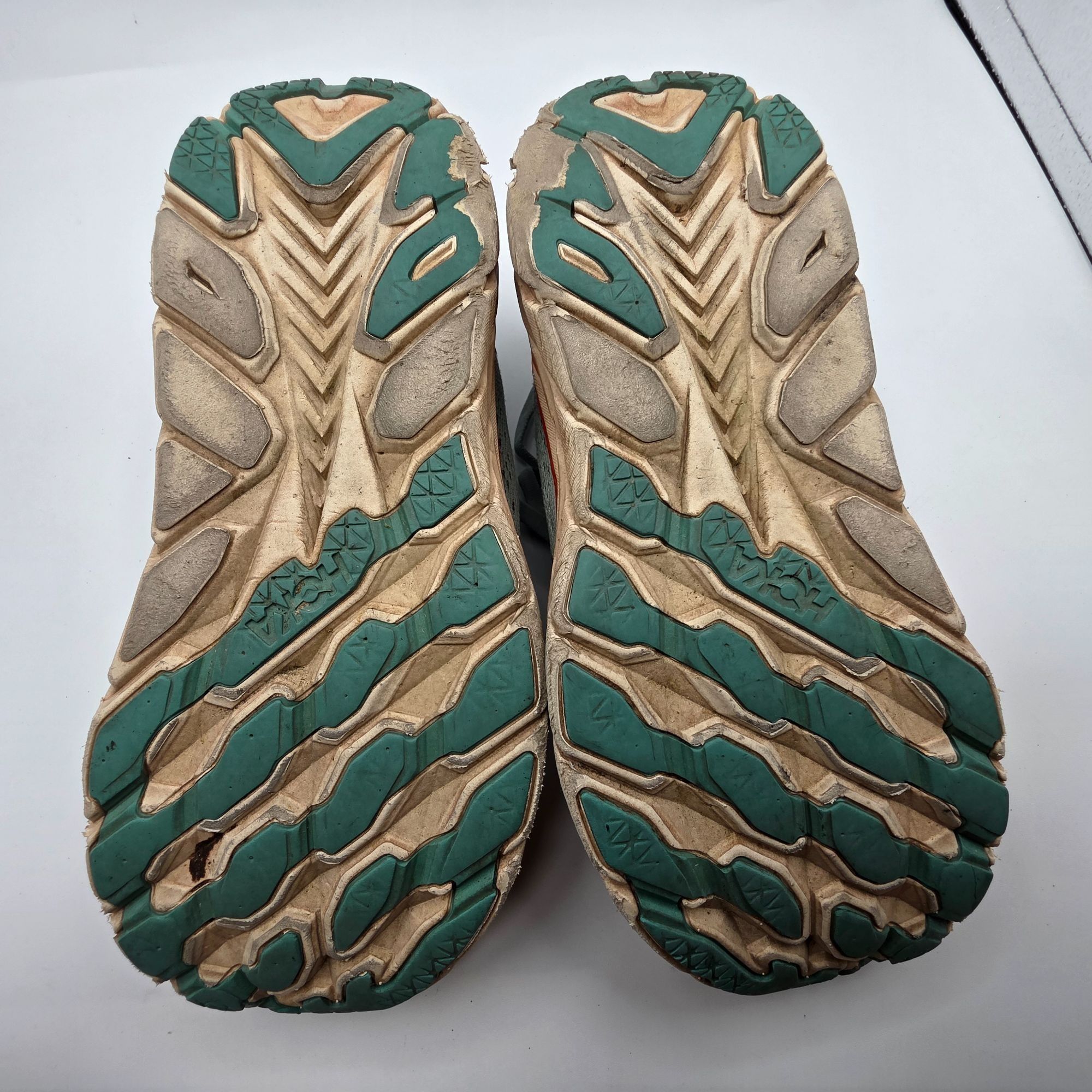 Hoka Hoka One One Clifton 8 Womens Size 5.5 B Aqua Green Athletic Size US 5.5 / IT 35.5 - 8 Thumbnail