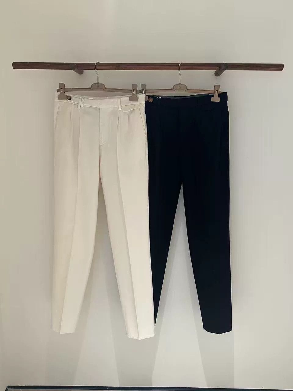 Brunello Cucinelli Brunello Cucinelli Men's Cotton Casual Pants Size US 44 / EU 60 - 1 Thumbnail