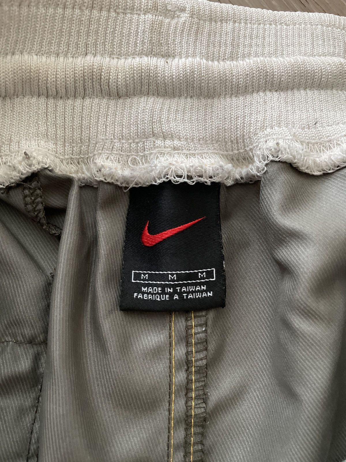 Nike Vintage Nike Wide Leg Track Pants Jade Size US 31 - 4 Thumbnail