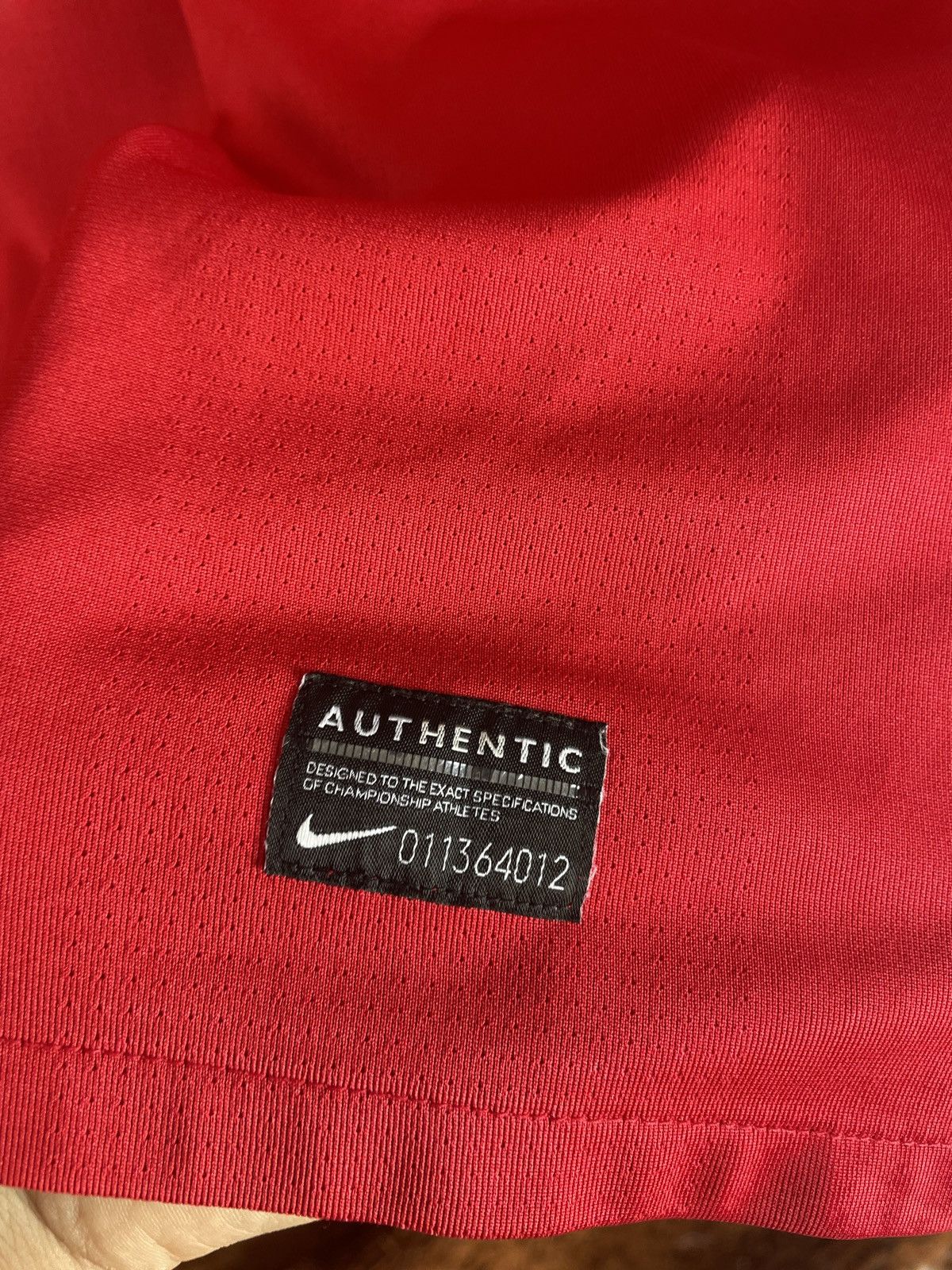 Nike Nike Arsenal 2012 Fly Emirates Jersey Size US L / EU 52-54 / 3 - 5 Thumbnail