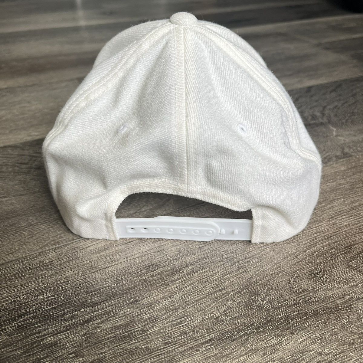Lids Vintage Lids More Henny Embroidered Box Logo Snapback Hat Size ONE SIZE - 2 Thumbnail