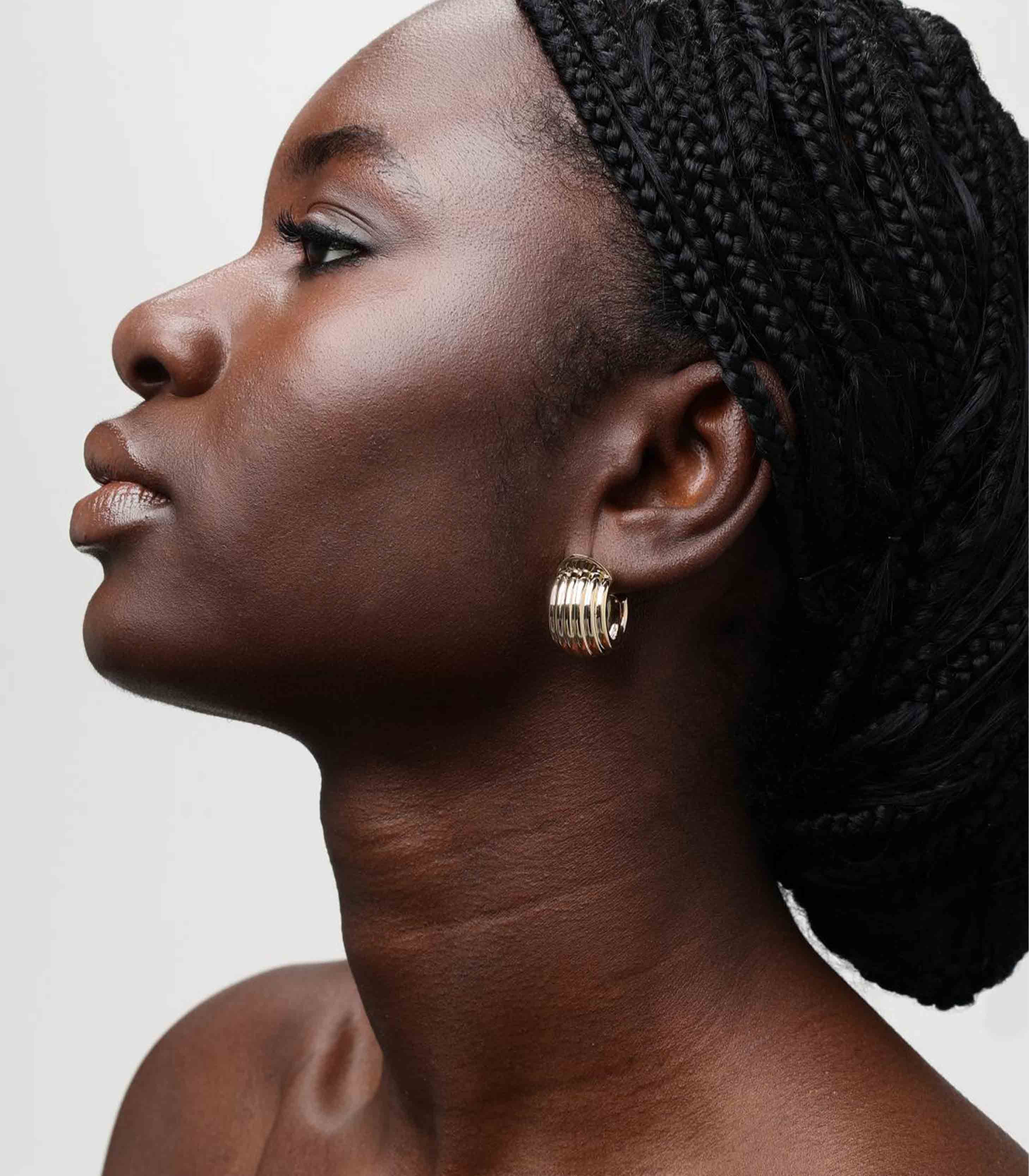 Salvatore Ferragamo o1s1rm0526 Size: OS / Gancini Hoop Earrings in Gold Size ONE SIZE - 3 Thumbnail