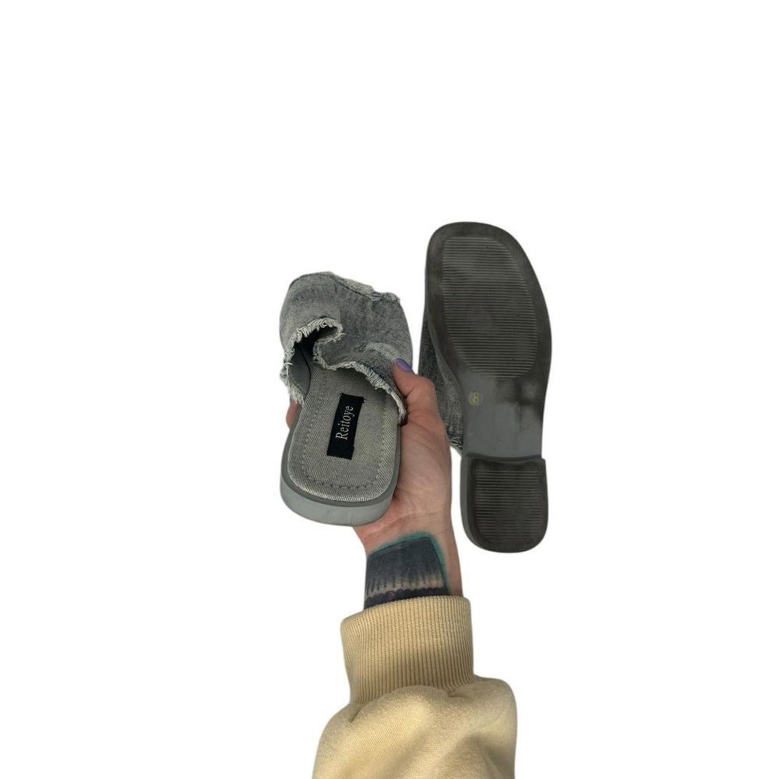 Designer Reitoye. Women's Flat Denim Sandals. Size 8. Size US 8 / IT 38 - 8 Thumbnail