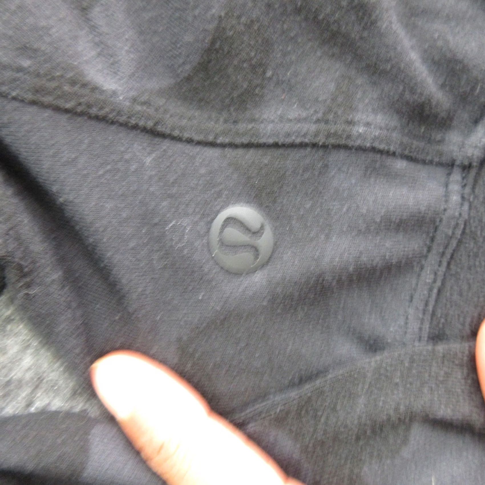 Lululemon Lululemon Pullover Womens 2 Gray Camo 1/4 Zip Long Sleeve Top Yoga Shirt Size XS / US 0-2 / IT 36-38 - 7 Thumbnail