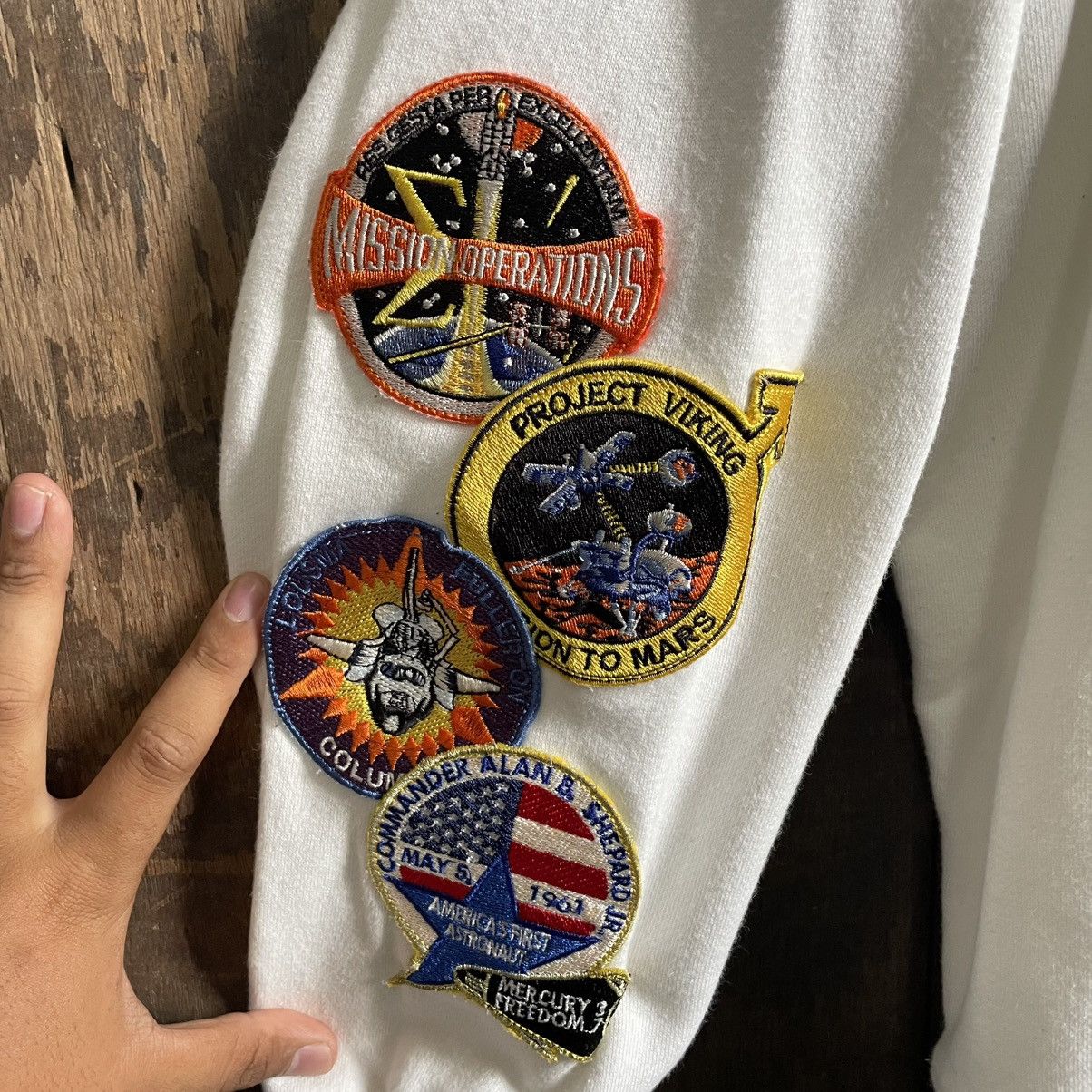 Japanese Brand × NASA × Vintage Vintage NASA Big Logo Hoodie Size US L / EU 52-54 / 3 - 5 Thumbnail
