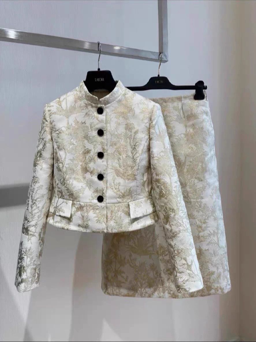 Dior Authentic Dior Set with Tag Size M / US 6-8 / IT 42-44 - 1 Thumbnail