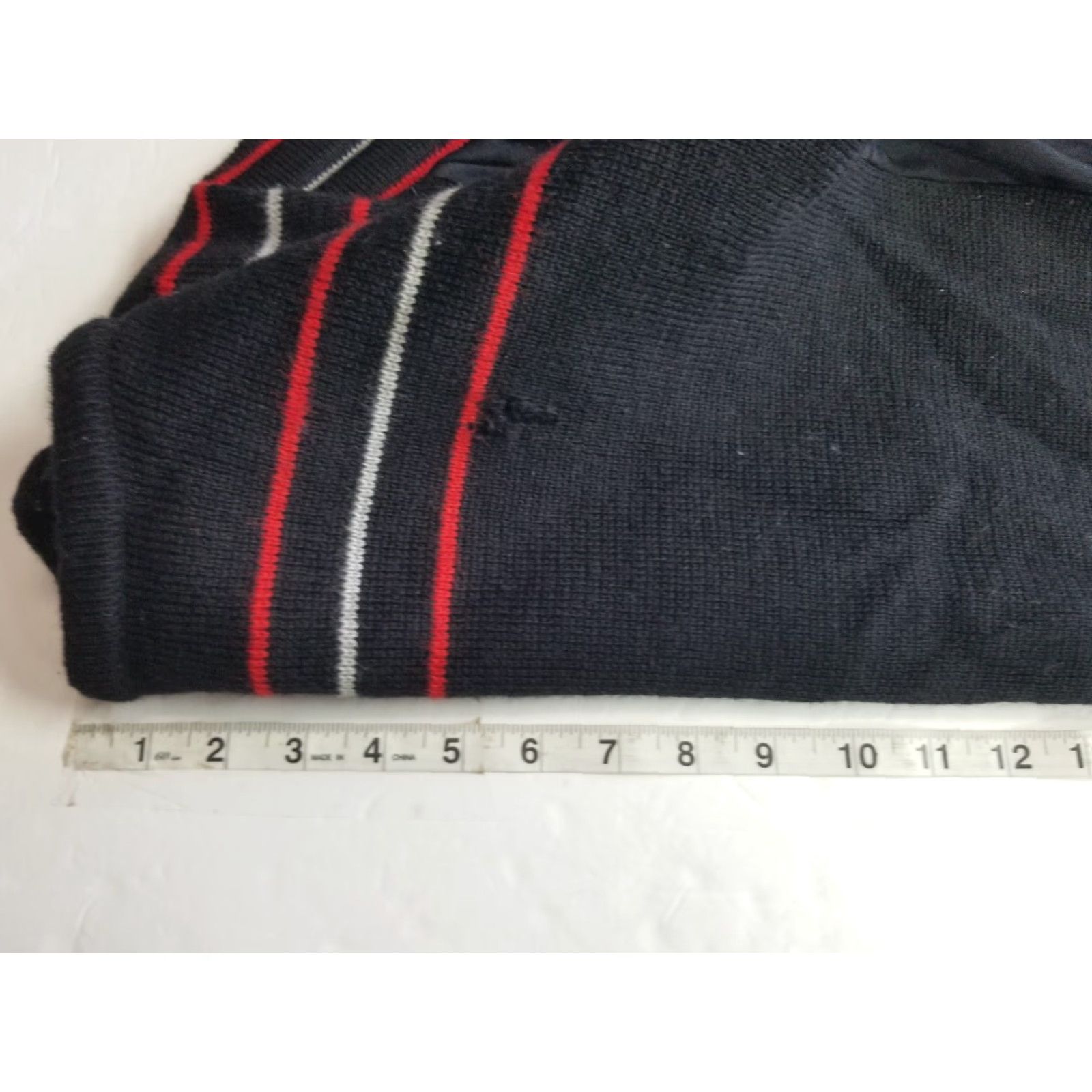 Vintage VINTAGE Demetre Wool Black Pullover Ski Sweater S Mens Distressed Skiing Measurements Small Size US S / EU 44-46 / 1 - 4 Thumbnail
