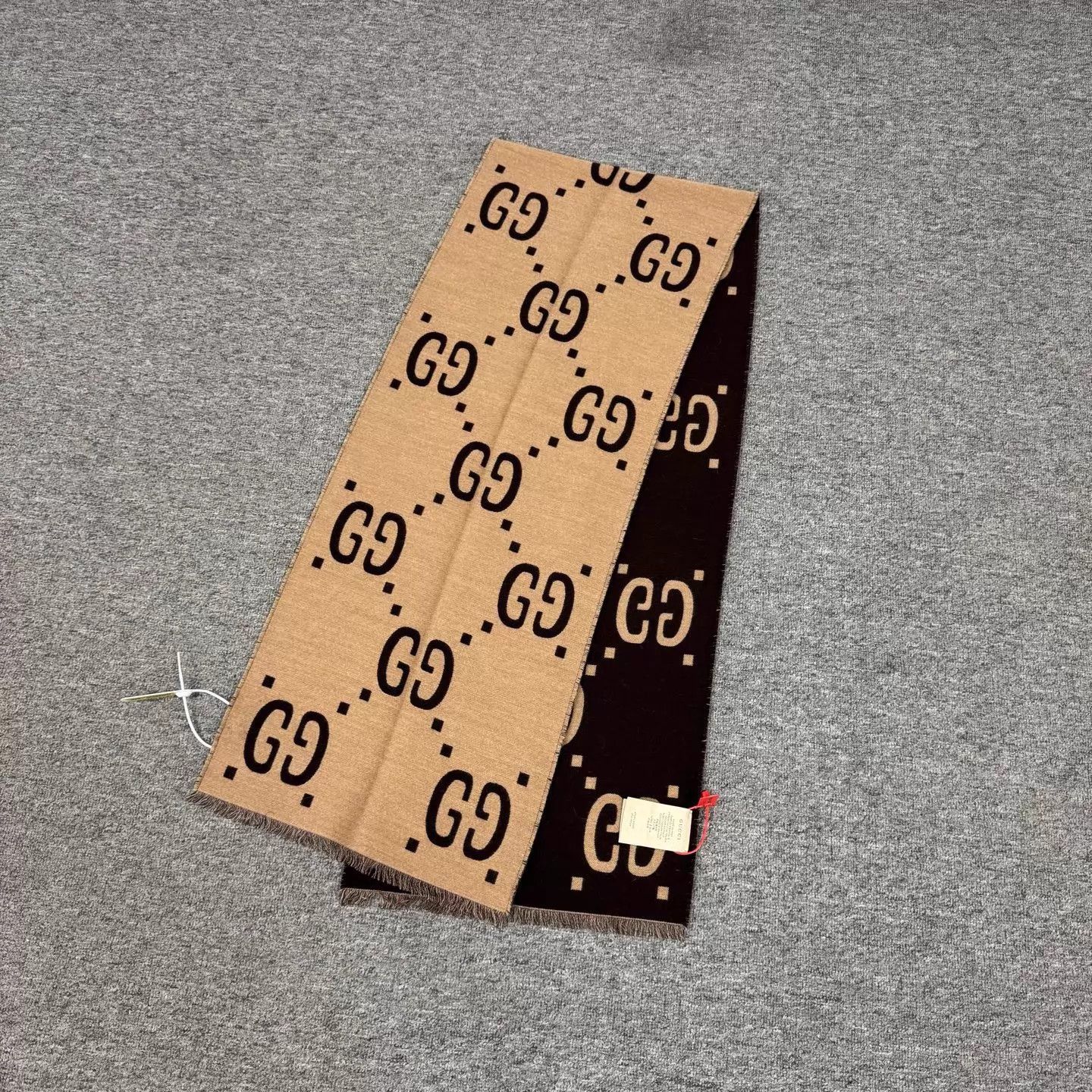 Gucci Gucci GG Allover Camel DoubleFaced Wool Scarf 99N Size ONE SIZE - 1 Thumbnail