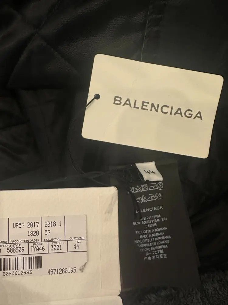 Balenciaga Balenciaga Sz 44 Balenciaga 19SS Dragon Print Shirt-2506 Size US S / EU 44-46 / 1 - 5 Thumbnail
