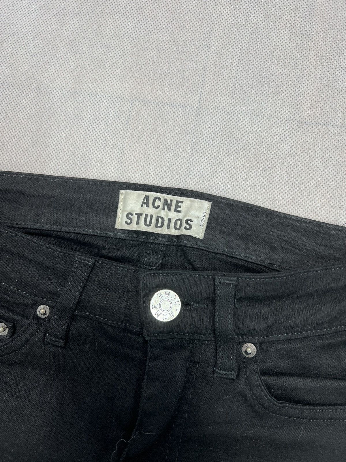 Acne Studios Great Pants Acne Studios jeans women Size 26" / US 2 / IT 38 - 2 Thumbnail