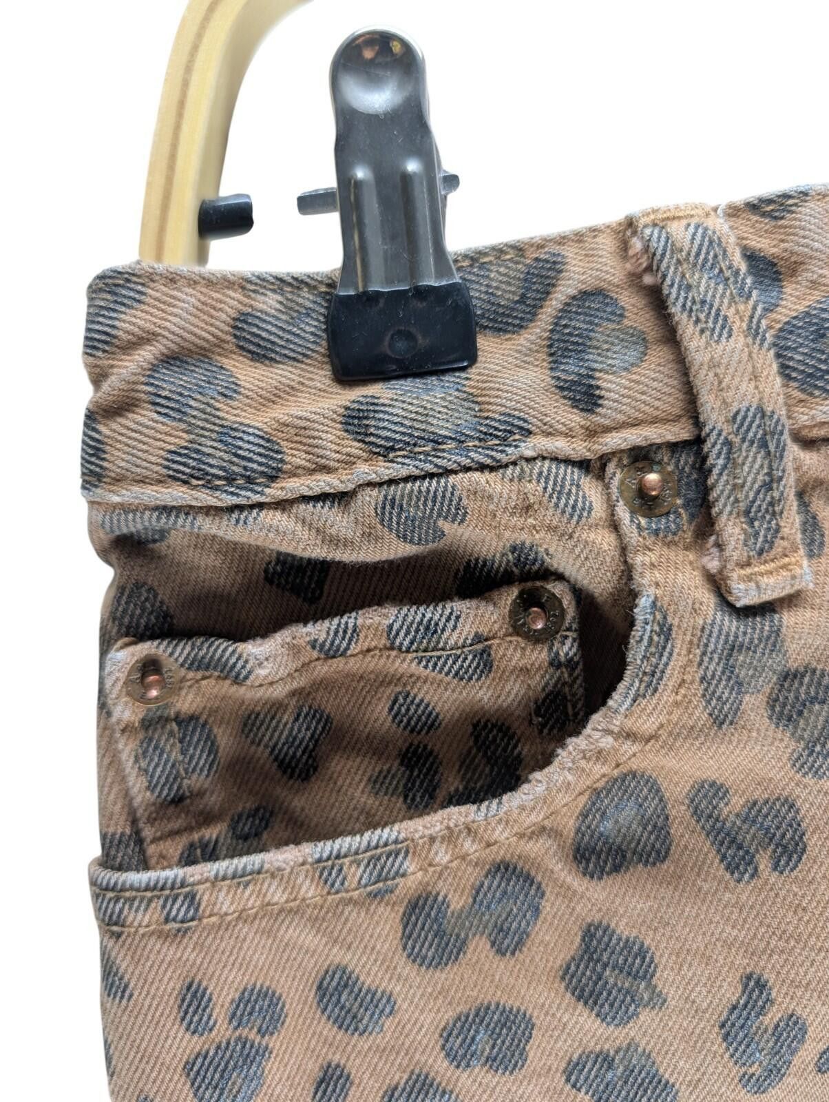 Abercrombie & Fitch Abercrombie & Fitch Leopard Print Denim Mini Skirt (Size 00) Size 25" / US 0 / IT 36 - 3 Thumbnail