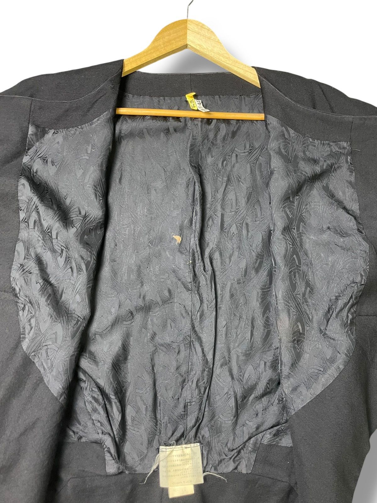 Comme des Garcons Comme Des Garcons Asymmetric Croptop (47) Size US M / EU 48-50 / 2 - 6 Thumbnail