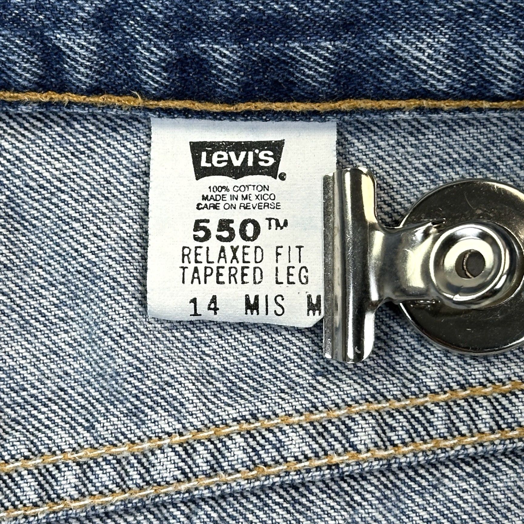 Levi's VINTAGE Levi's 550 Jeans Women's 14 Mis M Stone Wash Relaxed Tapered Leg 90s Cowboy Retro USA Denim 31in Inseam Womens Kate Size 36" / US 14 / IT 50 - 6 Thumbnail
