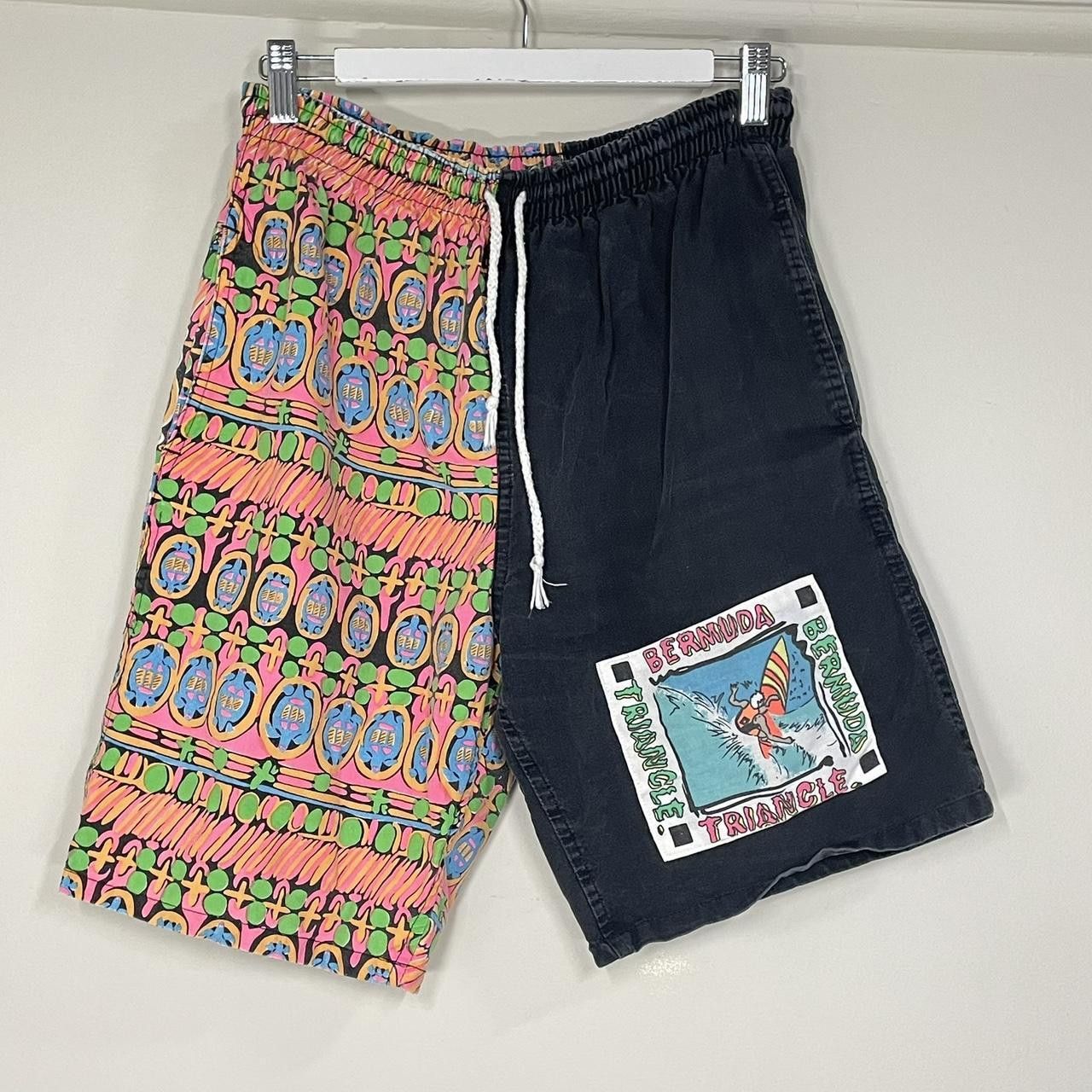 Other Bermuda Triangle Vintage Turtle Patchwork Shorts Size US 32 / EU 48 - 1 Thumbnail